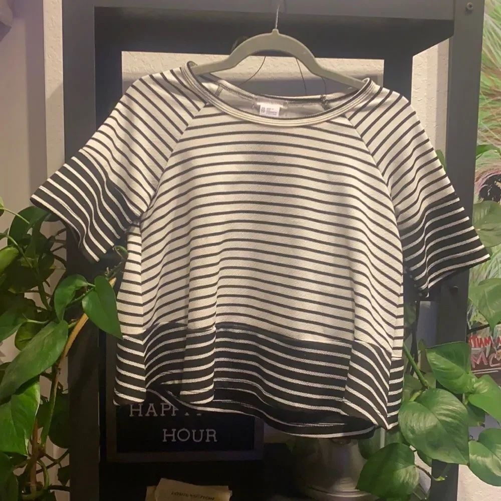 Cooperative XS Top - Black White Stripe